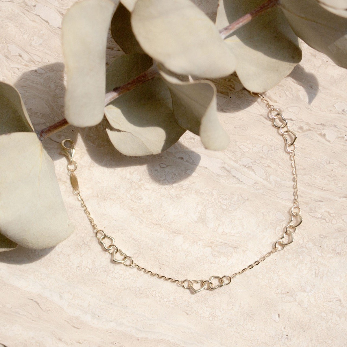 10K Yellow Gold Linked Hearts Bracelet GBJ-10-1132-GB