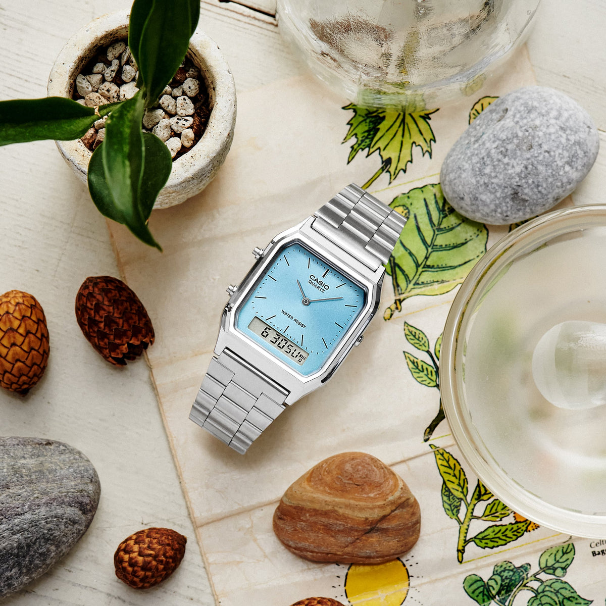 CASIO VINTAGE AQ230A-2A1