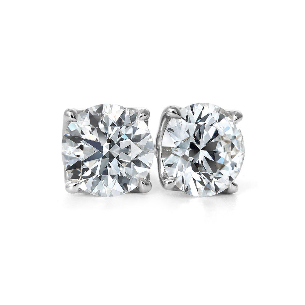 Clarity Diamond 18k Round Stud Earrings