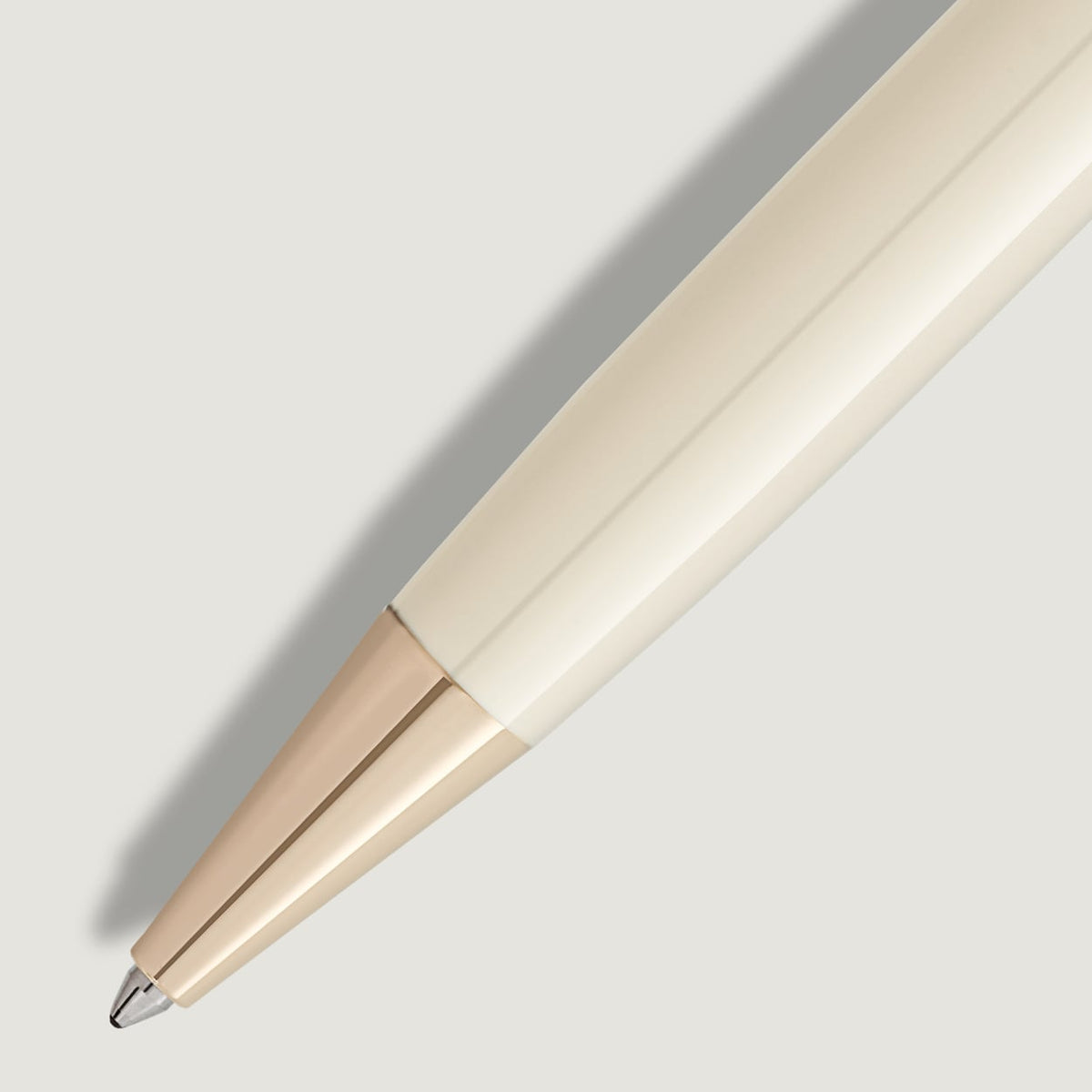 Montblanc Meisterstück Romeo & Juliet Doué Classique Ballpoint MB132928