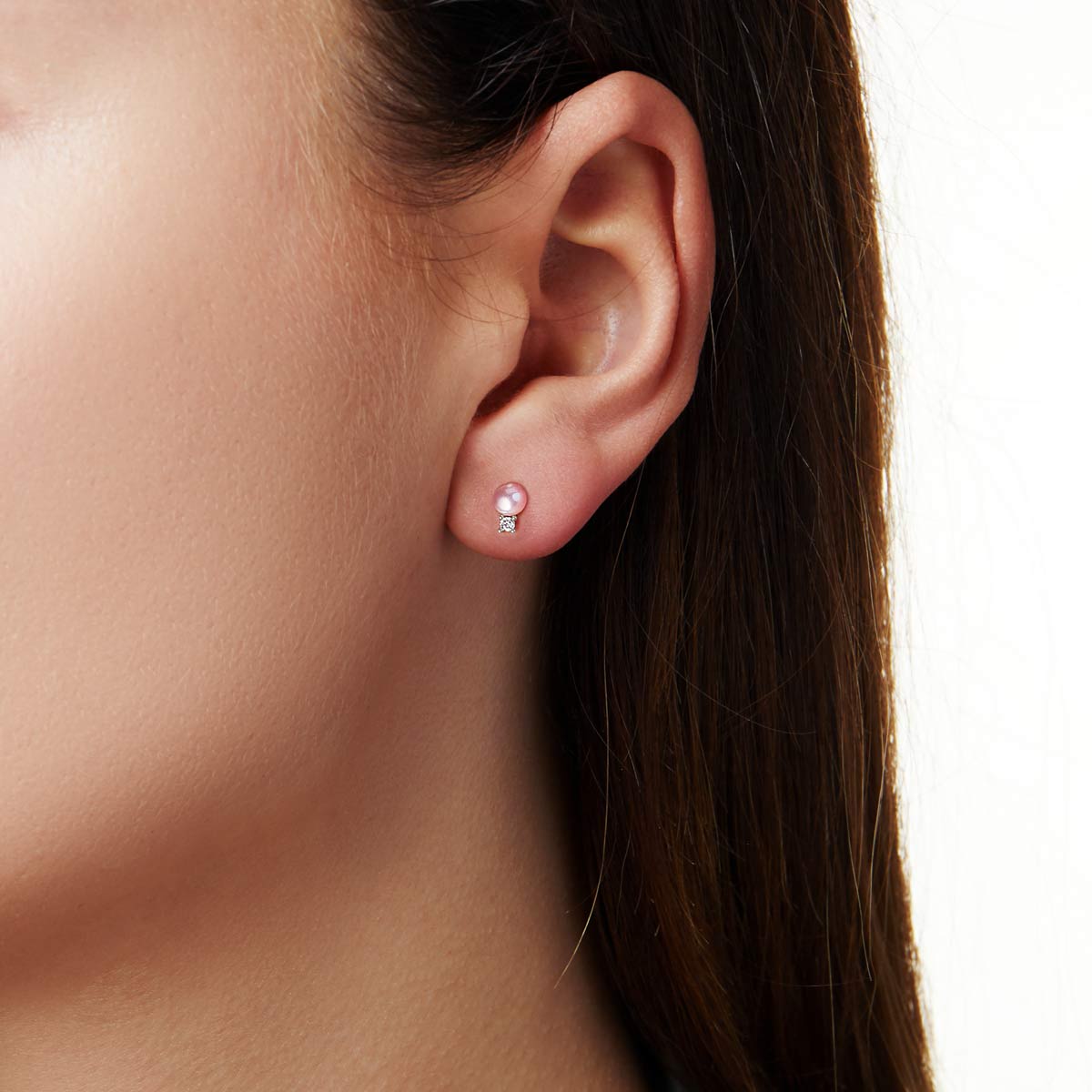Trend 18K Gold Freshwater Pearl And Diamond Petite Stud Earrings White Freshwater
