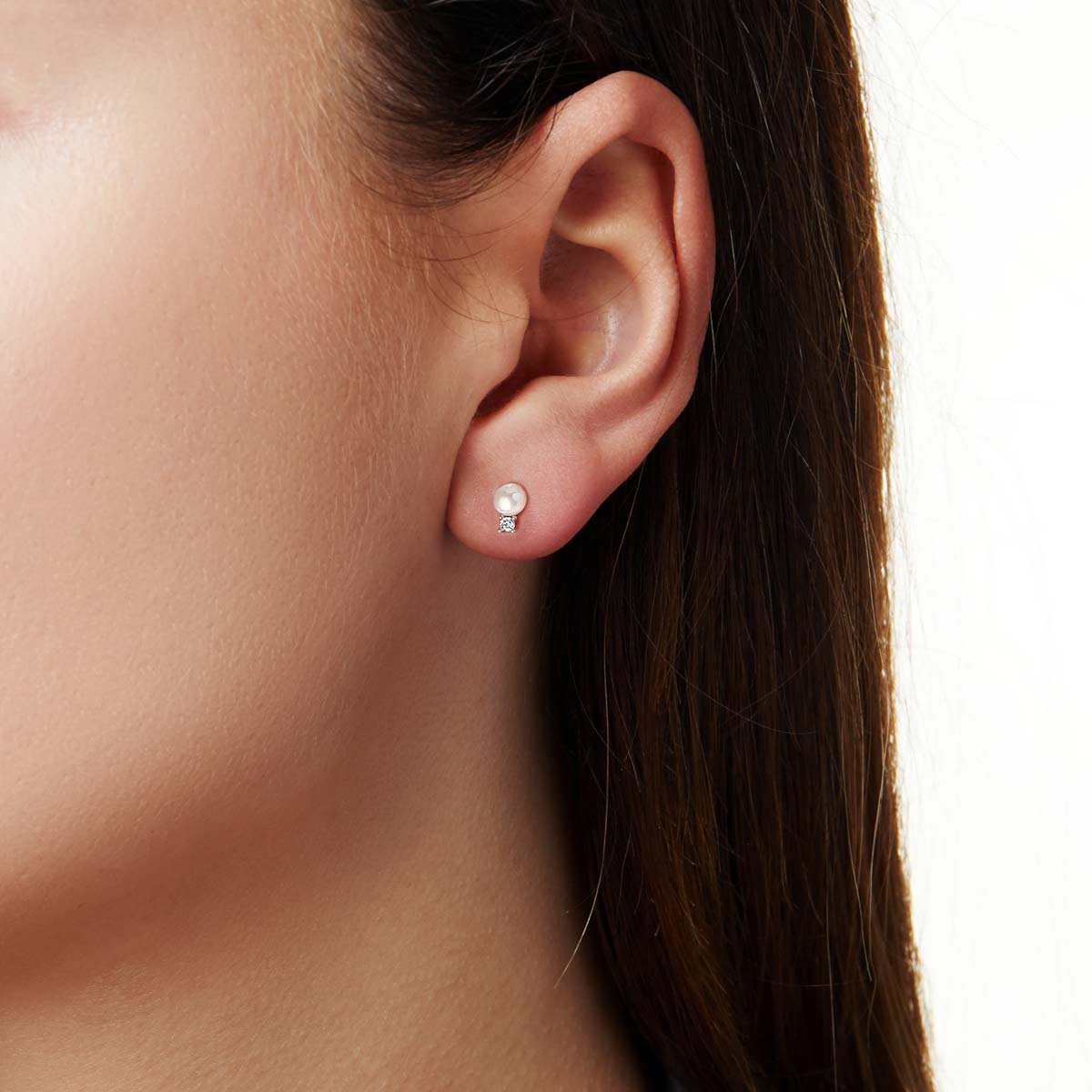 Trend 18K Gold Freshwater Pearl And Diamond Petite Stud Earrings White Freshwater