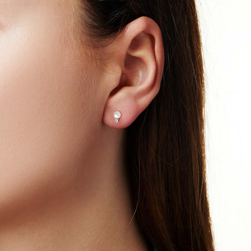 Trend 18K Gold Freshwater Pearl And Diamond Petite Stud Earrings White Freshwater