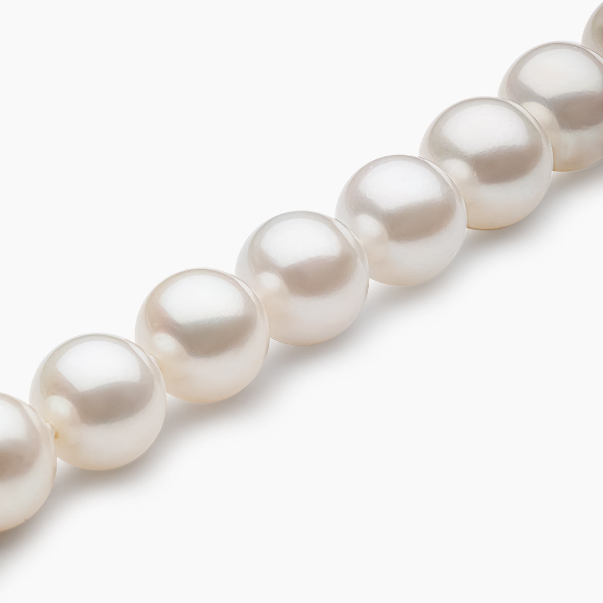 Classic 18K Gold Freshwater Pearl Bracelet White Freshwater 7mm