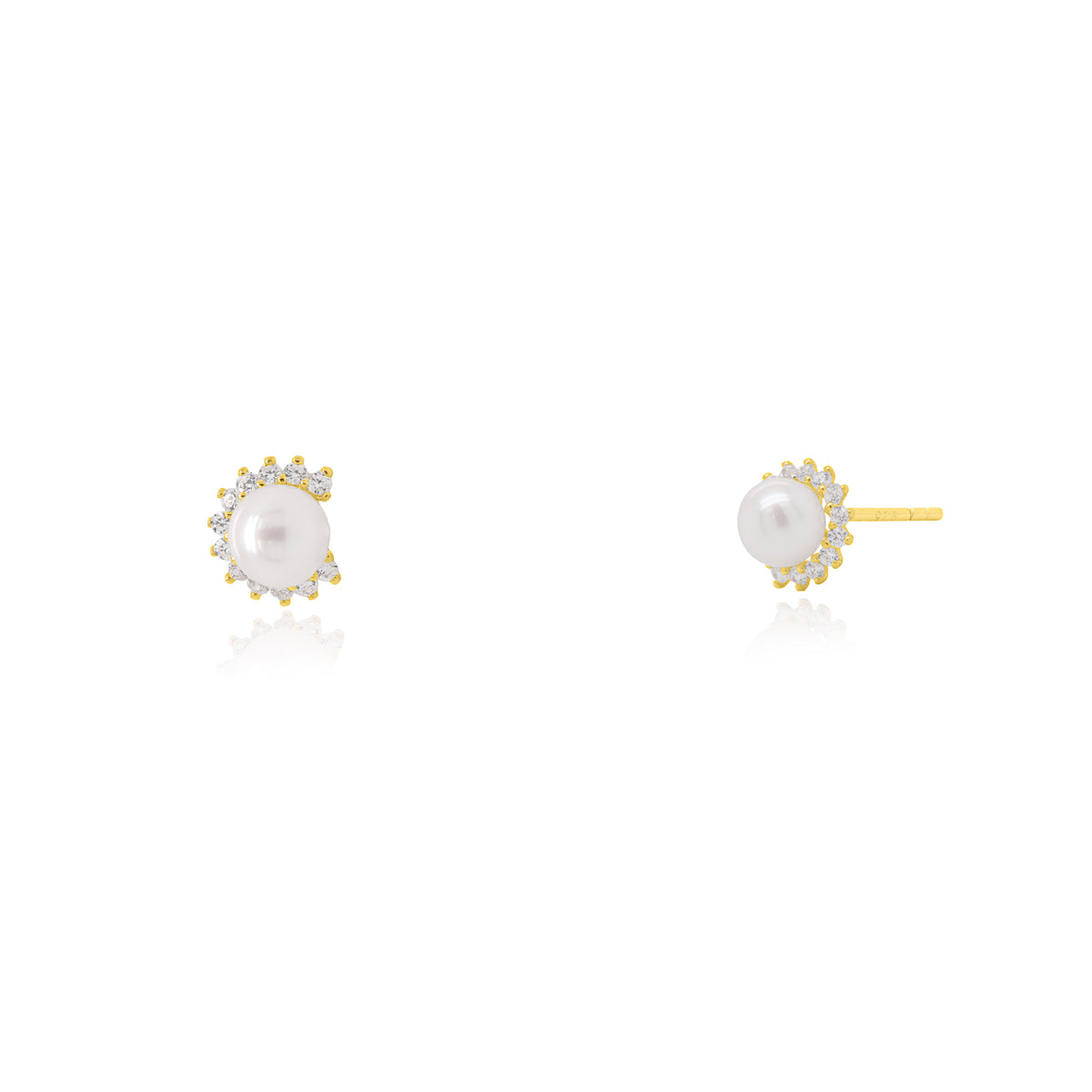 10K Yellow Gold Freshwater Pearl and CZ Stud Earrings(GBJ-10-1124-GE)